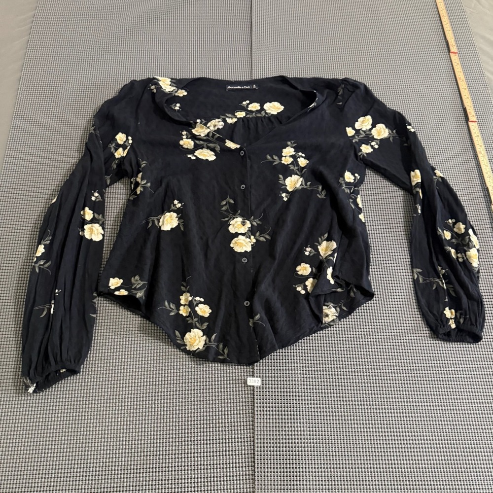 Abercrombie & Fitch Womens Floral Button Front Long Sleeve Blouse Black Size S